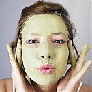 Подмладете кожата си с домашно приготвени почистващи маски