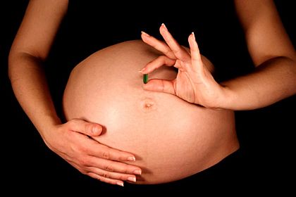 Нови изследвания окуражават бременните да приемат някои хранителни добавки