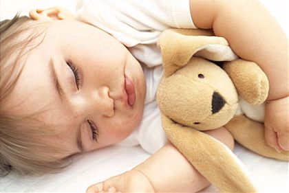 9 лесни начина да приспим бебето