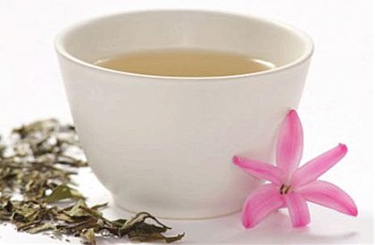 Белият чай се бори с рака и предпазва кожата от бръчки